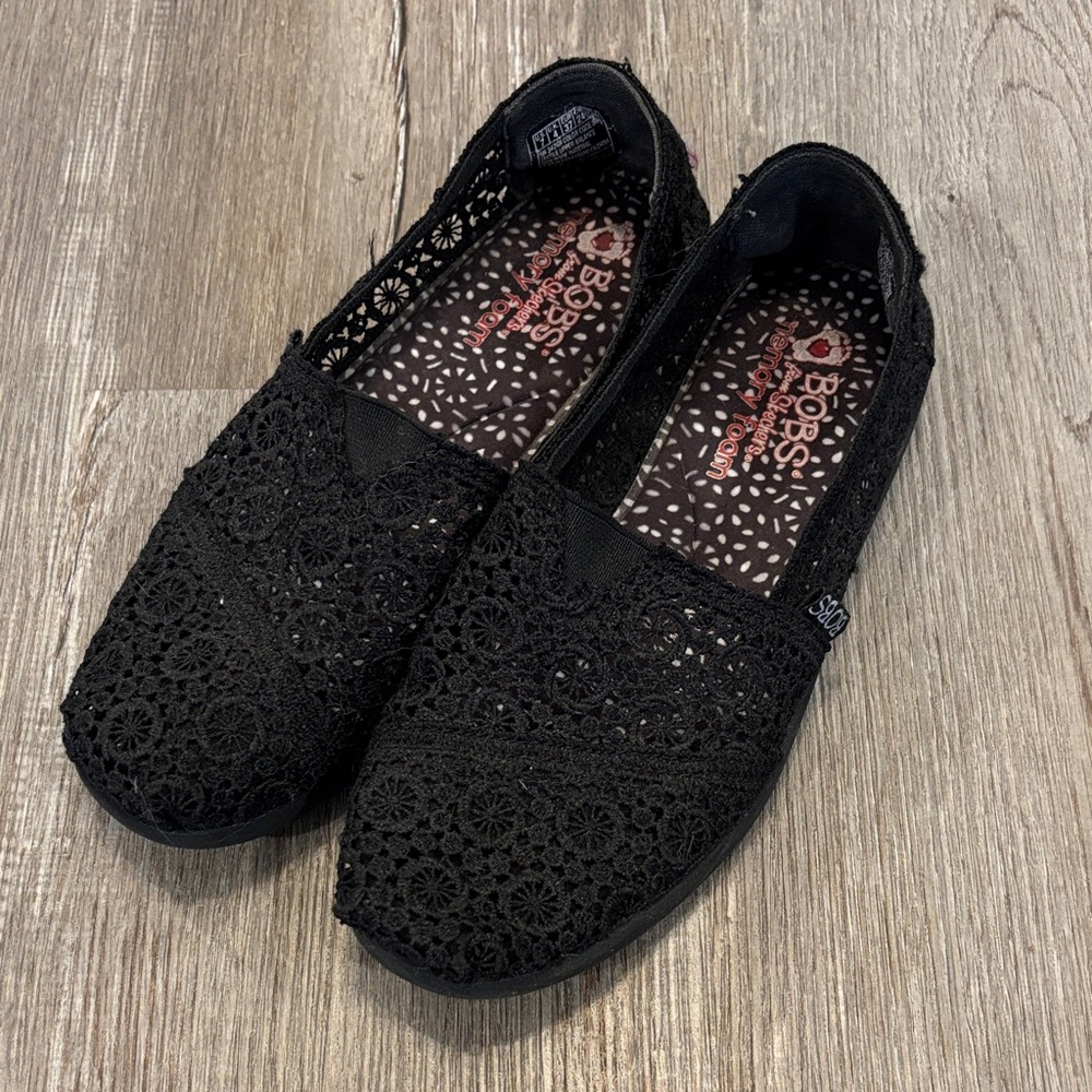 Skechers Women's Black Crochet Flats
